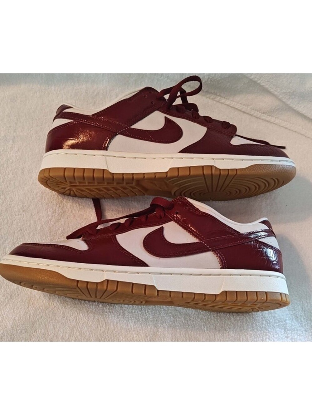 Nike Dunk Low LX Dark Red Croc FJ2260-004 /Sail/Brown Men’s SZ 9 Women’s Sz 10.5